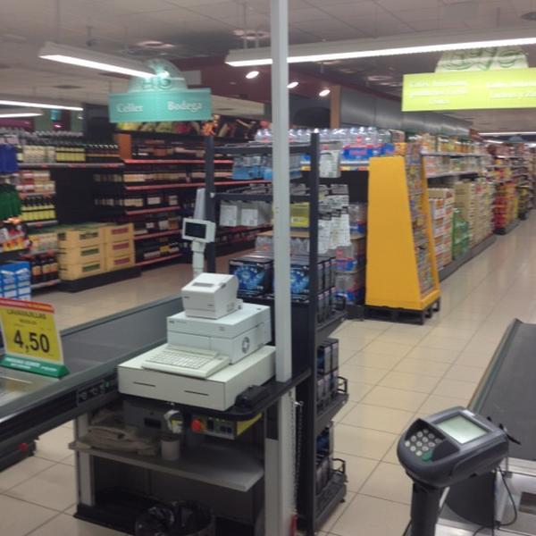 Photo taken at Mercadona by José Manuel L. on 5/30/2012