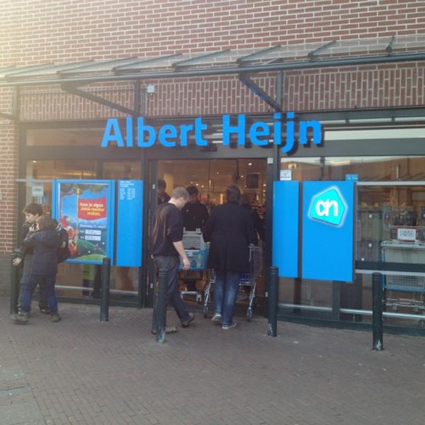 Photo taken at Albert Heijn by Ye K. on 3/16/2012