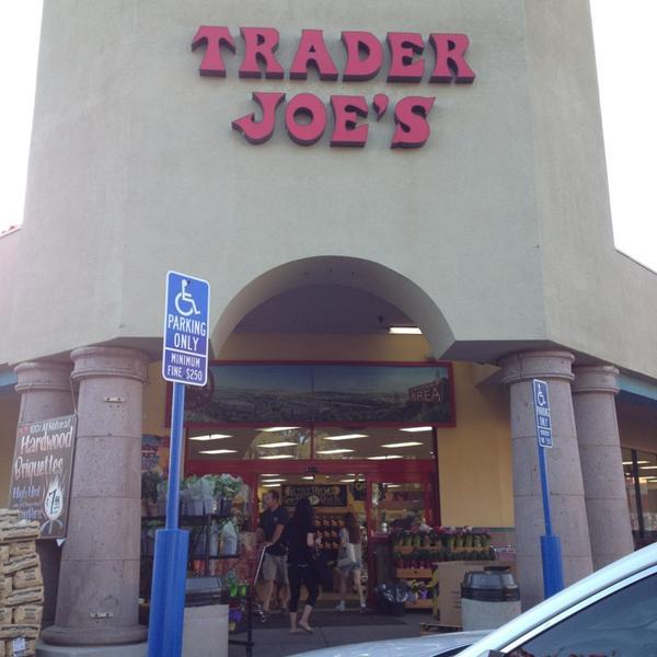 Trader Joe's乔氏连锁橙市店