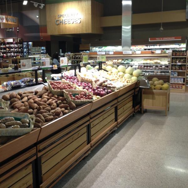 Photo taken at Publix by Jimmy S. on 6/16/2013