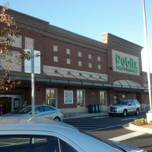 Photo taken at Publix by Travis N. on 10/24/2012