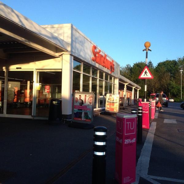 Photo taken at Sainsbury's by Kev "kermit" M. on 5/21/2013-英国兰开夏郡普雷斯顿弗林托夫路 Photo taken at Sainsbury's by Kev "kermit" M. on 5/21/2013