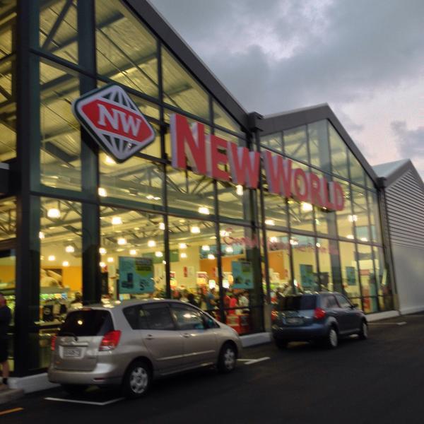 精选纽西兰划算的品牌New World超市奥克兰市店图片库 精选纽西兰划算的品牌New World超市奥克兰市店图片库