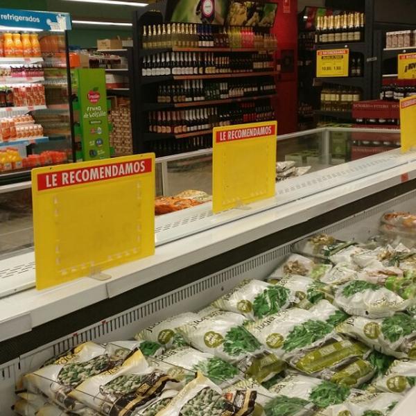 Photo taken at Mercadona by xocoposh on 2/11/2014