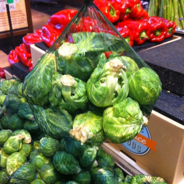 Photo taken at Whole Foods Market by Youri L. on 10/10/2012