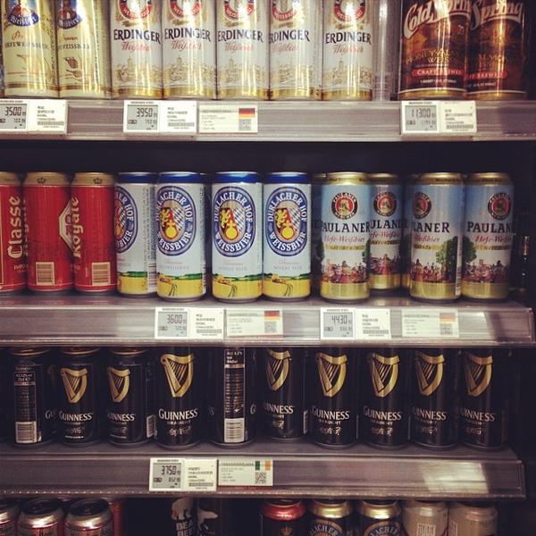 Photo taken at 홈플러스 (Home plus) by Chang-Keun Y. on 5/24/2014-首尔特别市冠岳区909 Photo taken at 홈플러스 (Home plus) by Chang-Keun Y. on 5/24/2014