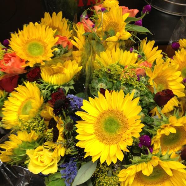 Photo taken at Trader Joe's by SoCal Gal on 7/18/2013-加尼福尼亚欧文欧文大道6222(在沙峡谷大道) Photo taken at Trader Joe's by SoCal Gal on 7/18/2013