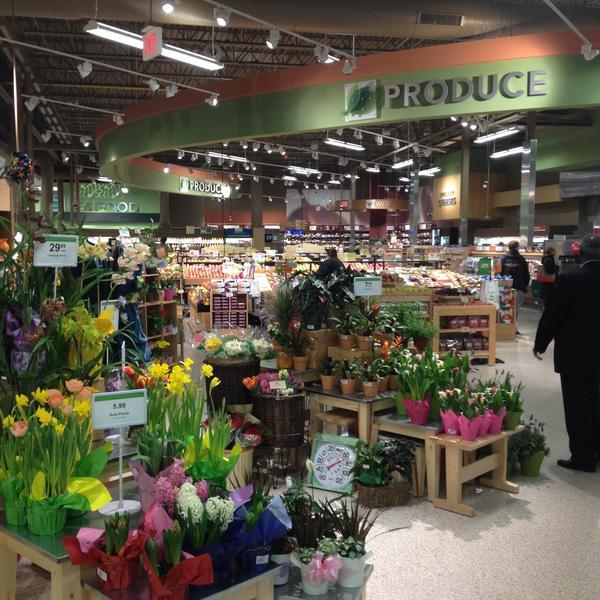Photo taken at Publix by Jimmy S. on 4/28/2013