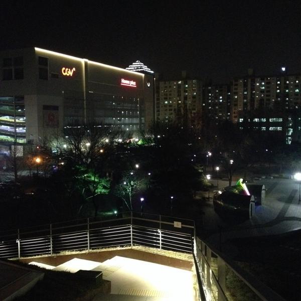 Photo taken at 홈플러스 (Home plus) by Yeonju I. on 2/26/2014-首尔市芦原区东一路204Ga路12号 Photo taken at 홈플러스 (Home plus) by Yeonju I. on 2/26/2014