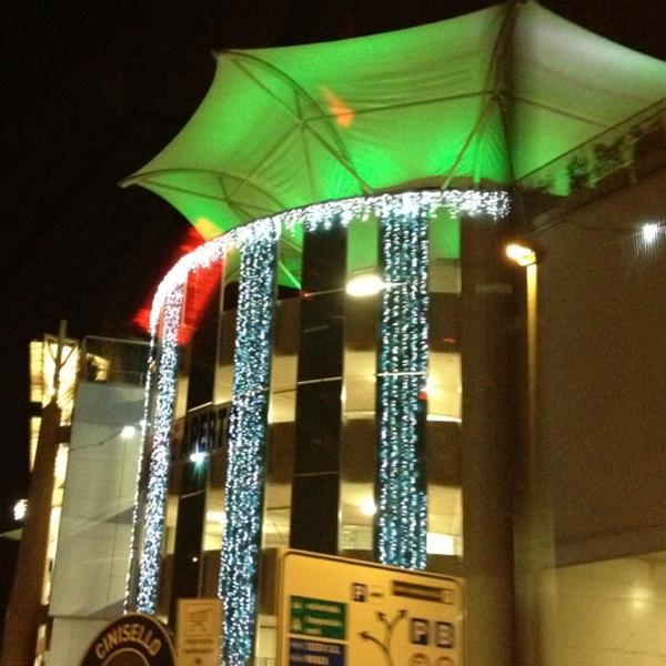 Photo taken at Centro Commerciale Auchan by Olimpia F. on 12/2/2012-意大利伦巴第奇尼塞洛巴尔萨莫潘菲洛卡斯塔尔迪路5 Photo taken at Centro Commerciale Auchan by Olimpia F. on 12/2/2012