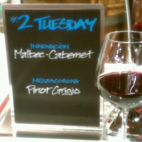 Photo taken at Whole Foods Market by Charlotte V. on 9/5/2012-北卡罗来纳州夏洛特费尔维尤路(沙龙路)6610 Photo taken at Whole Foods Market by Charlotte V. on 9/5/2012