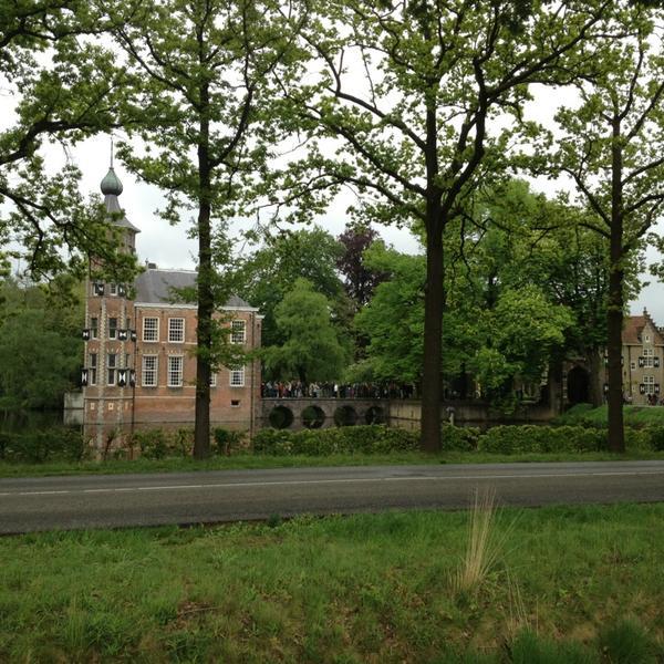 Photo taken at Kasteel Bouvigne by Bas on 5/20/2013