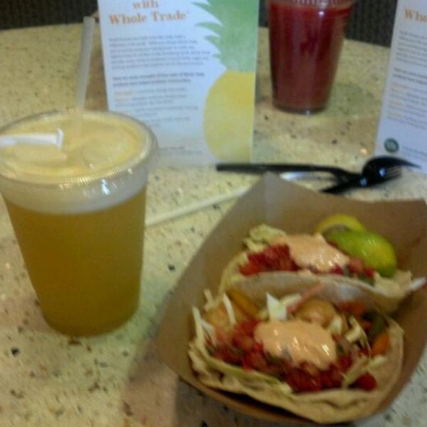 Photo taken at Whole Foods Market by Nik S. on 4/28/2012-加利福尼亚州埃尔塞贡多塞普尔维达大道760 Photo taken at Whole Foods Market by Nik S. on 4/28/2012