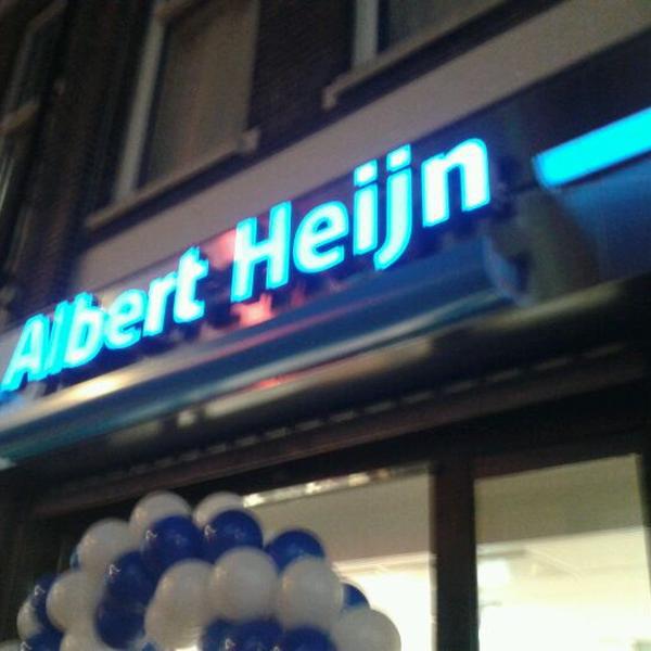 Photo taken at Albert Heijn by CW B. on 11/16/2011-荷兰格罗宁根新艾宾格街73-75 Photo taken at Albert Heijn by CW B. on 11/16/2011