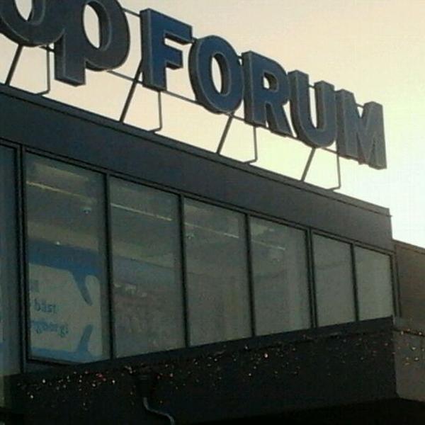 Photo taken at Coop Forum by hannes lundin on 11/27/2011