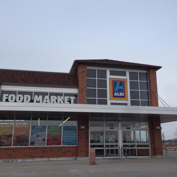 Photo taken at Aldi by Lina on 3/15/2014