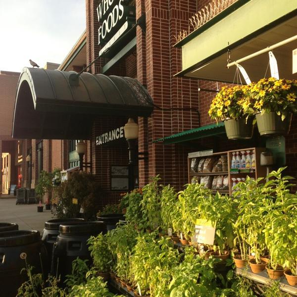 Photo taken at Whole Foods Market by DanielleJMe on 7/12/2013-佐治亚州亚特兰大650庞塞·德莱昂大道东北650 Photo taken at Whole Foods Market by DanielleJMe on 7/12/2013