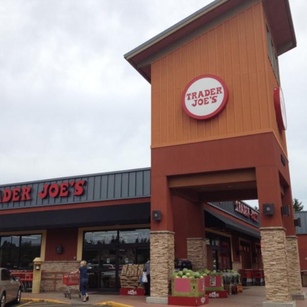Trader Joe's乔氏连锁塔科马店 华盛顿 大学广场布里奇波特路西3800