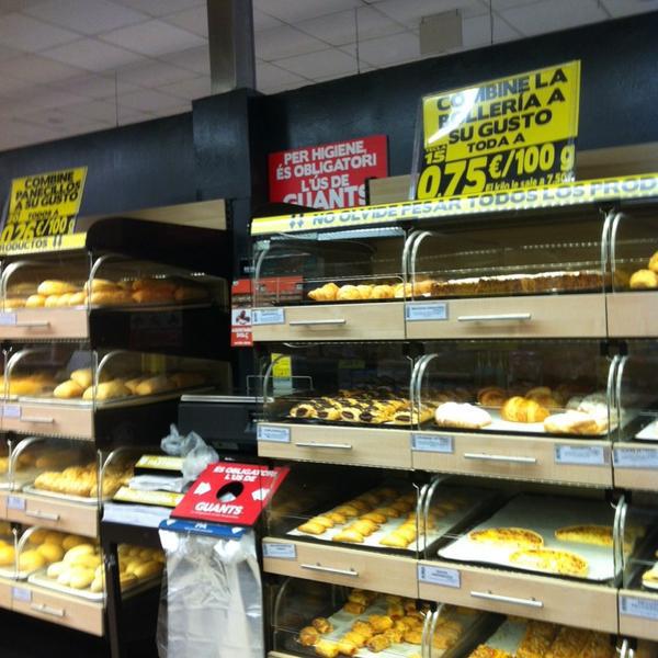 Photo taken at Mercadona by David on 5/23/2014