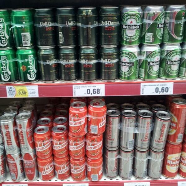 Photo taken at Supermercado Dia by Lara on 1/26/2013-西班牙卡斯蒂利亚-莱昂巴利亚多利德加布里尔加兰街7 Photo taken at Supermercado Dia by Lara on 1/26/2013