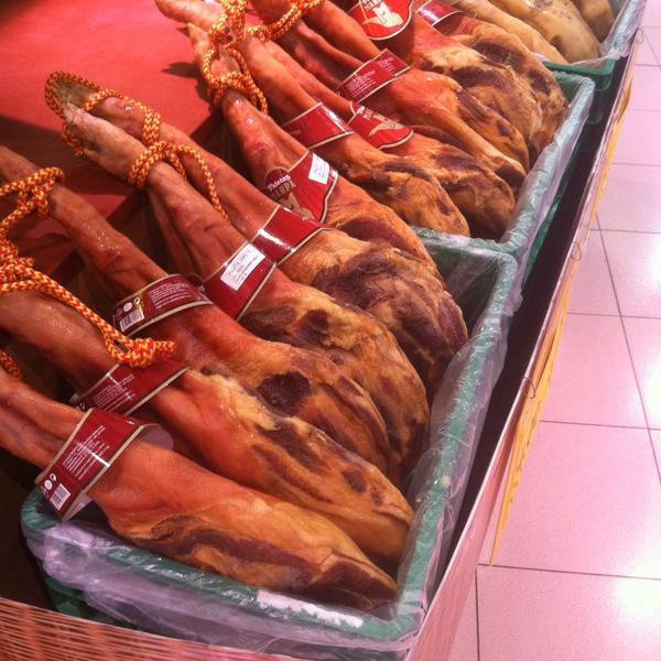 Photo taken at Mercadona by Aleksei K. on 5/7/2015