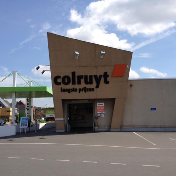 Photo taken at Colruyt by Sil K. on 5/19/2012