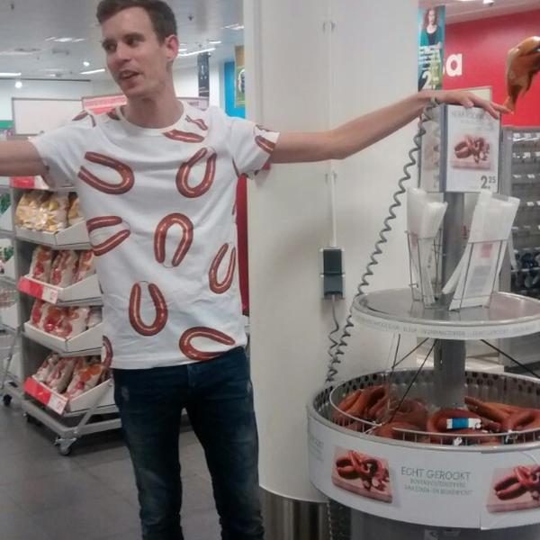 Photo taken at HEMA by Rene L. on 10/3/2014-荷兰南荷兰省鹿特丹市中心广场2号 Photo taken at HEMA by Rene L. on 10/3/2014