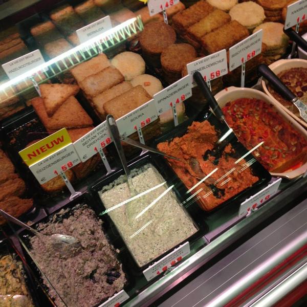 Photo taken at Bio-Planet by Margaux L. on 3/23/2013