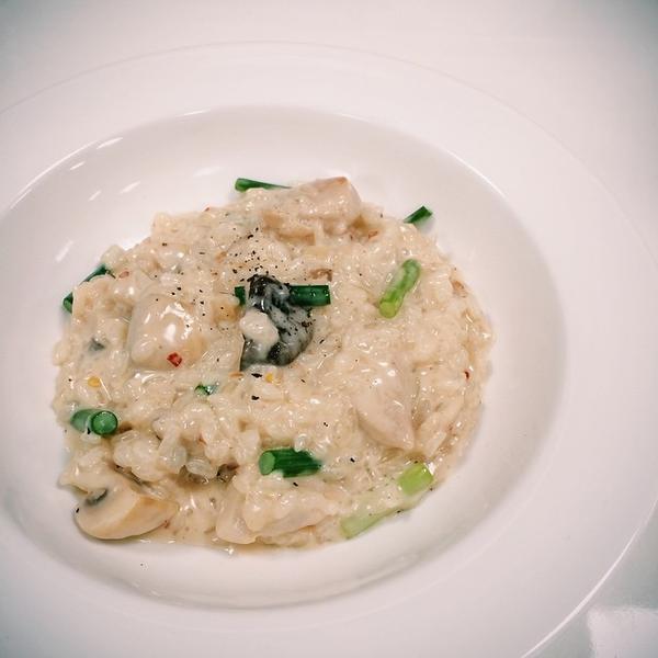 Photo taken at 홈플러스 (Home plus) by Mikyung K. on 8/22/2014-首尔特别市冠岳区909 Photo taken at 홈플러스 (Home plus) by Mikyung K. on 8/22/2014