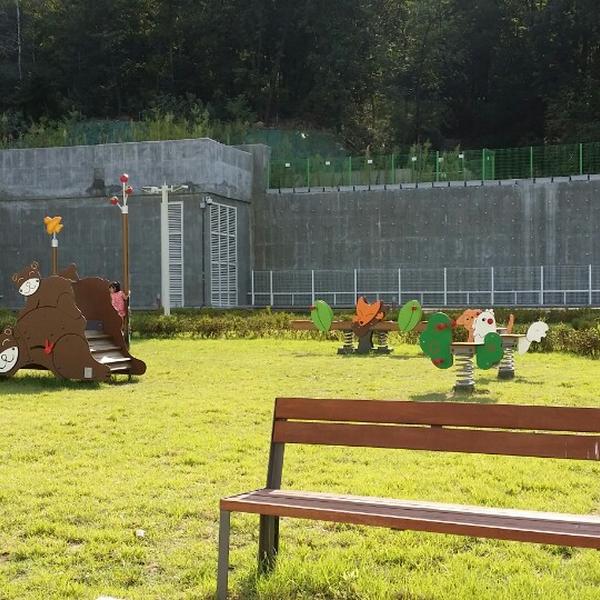 Photo taken at 홈플러스 (Home plus) by Woo Jeong O. on 9/10/2014-首尔特别市冠岳区909 Photo taken at 홈플러스 (Home plus) by Woo Jeong O. on 9/10/2014