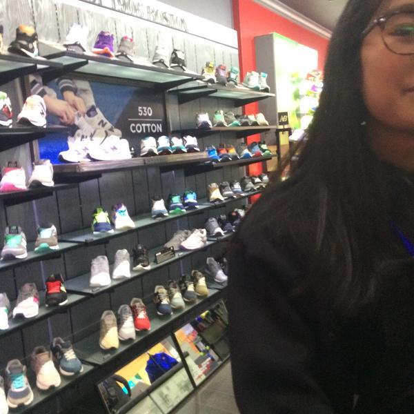 Photo taken at 롯데마트 (LOTTE Mart) by Hades. K. on 3/18/2015