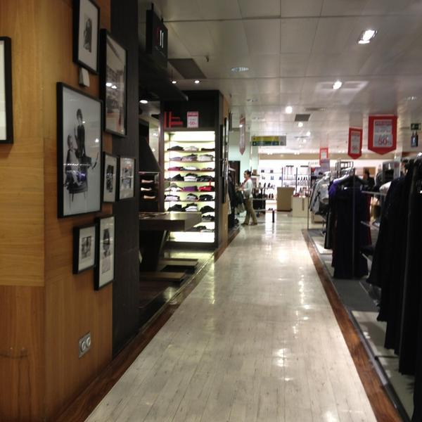 Photo taken at El Corte Inglés by Evgen3а on 2/12/2013