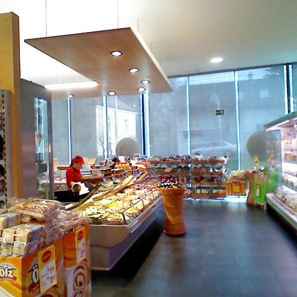 Photo taken at Billa by Dag T. on 1/16/2014-奥地利维也纳威勒小巷 Photo taken at Billa by Dag T. on 1/16/2014