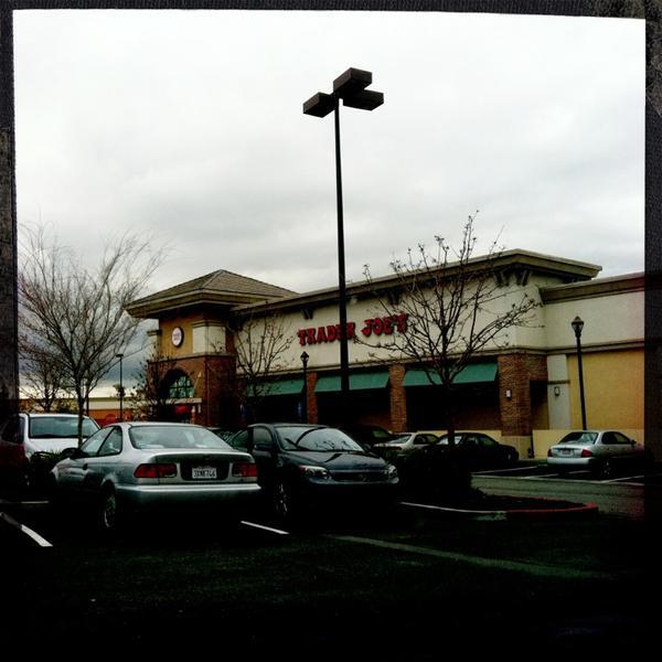 Photo taken at Trader Joe's by Matthew T. on 2/8/2013-美国加利福尼亚州圣荷西科尔曼大道635 Photo taken at Trader Joe's by Matthew T. on 2/8/2013