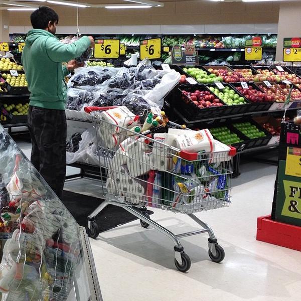 Photo taken at Coles by Adam F. on 9/14/2013-澳大利亚维多利亚州巴拉克拉瓦卡姆登街54 Photo taken at Coles by Adam F. on 9/14/2013