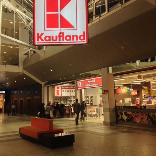 Photo taken at Kaufland by SEBASTIÁN on 10/17/2013