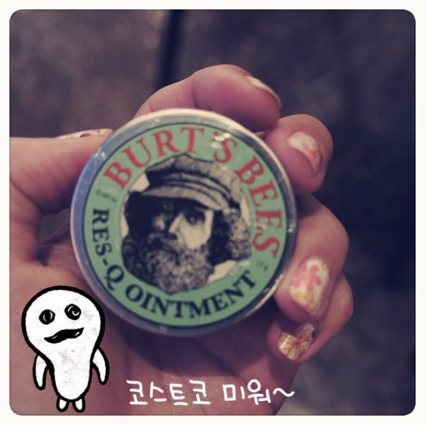 Photo taken at 올리브영 (OLIVE YOUNG) by simply LANG™ on 6/18/2013