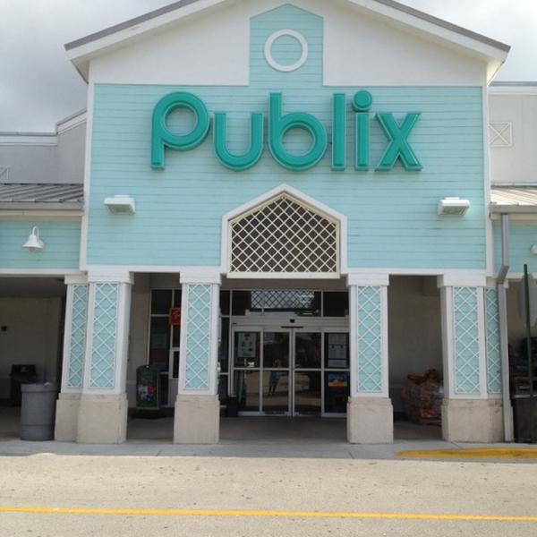 Photo taken at Publix by Chris F. on 11/26/2012