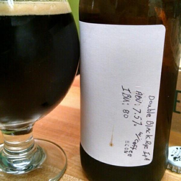 Photo taken at Whole Foods Market by Johnny S. on 12/30/2014-德克萨斯州77057 休斯敦 伍德韦车道(在沃斯路南)6401号 Photo taken at Whole Foods Market by Johnny S. on 12/30/2014