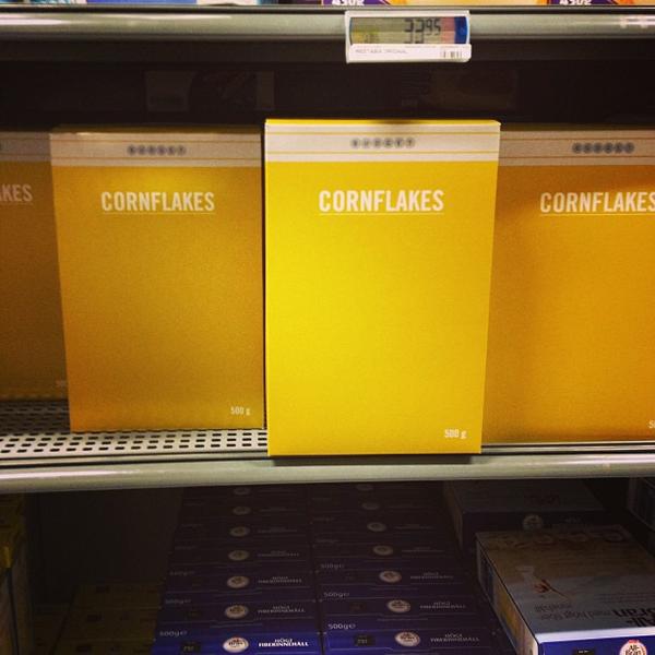 Photo taken at City Gross Häggvik by Lanja A. on 12/29/2012