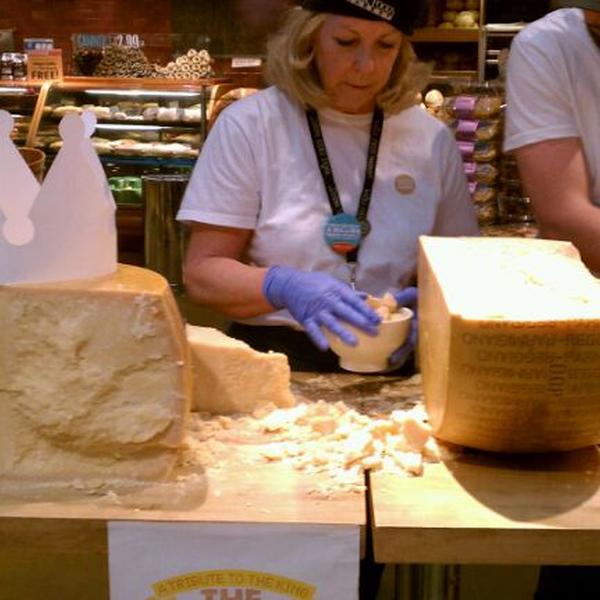 Photo taken at Whole Foods Market by Liz S. on 3/10/2012-内华达州雷诺小号弗吉尼亚州街6139(尼尔路) Photo taken at Whole Foods Market by Liz S. on 3/10/2012