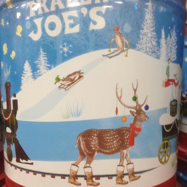 Photo taken at Trader Joe's by David S. on 12/9/2012-加利福尼亚州红木路2052号 Photo taken at Trader Joe's by David S. on 12/9/2012