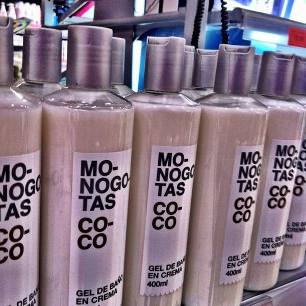 Photo taken at Mercadona by Jordi S. on 3/2/2012