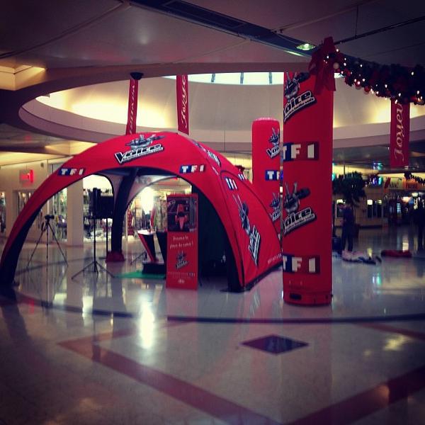 Photo taken at Carrefour by Nicolas G. on 1/5/2013-法国卢瓦尔埃卢维尔漫步广场14号 Photo taken at Carrefour by Nicolas G. on 1/5/2013