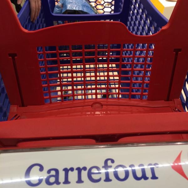 Photo taken at Carrefour by Andrew S. on 4/15/2014-法国卢瓦尔埃卢维尔漫步广场14号 Photo taken at Carrefour by Andrew S. on 4/15/2014