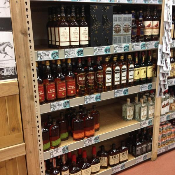 Photo taken at Trader Joe's by Will P. on 2/26/2013-伊利诺州芝加哥市安大略湖路44号 Photo taken at Trader Joe's by Will P. on 2/26/2013