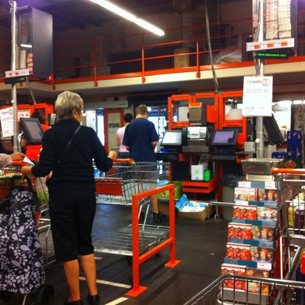 Photo taken at Colruyt by Tijl D. on 8/3/2011