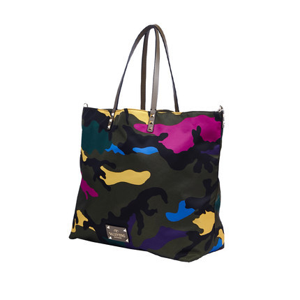 Valentino/华伦天奴女包 新款帆布柳钉迷彩单肩包手袋JW2B0662NYV Valentino/华伦天奴女包 新款帆布柳钉迷彩单肩包手袋JW2B0662NYV