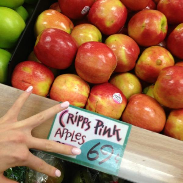 Photo taken at Trader Joe's by Jen F. on 3/19/2014-美国康涅狄格州西港康宝路南400 Photo taken at Trader Joe's by Jen F. on 3/19/2014