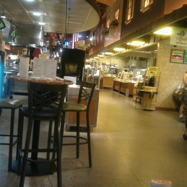 Photo taken at Wegmans by Alex on 7/29/2012-弗吉尼亚州弗雷德里克斯堡秋季山大道2281 Photo taken at Wegmans by Alex on 7/29/2012